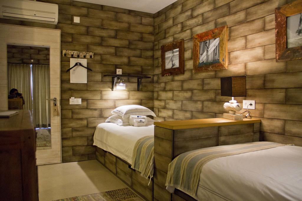 Surfers Lodge Peniche Zewnętrze zdjęcie
