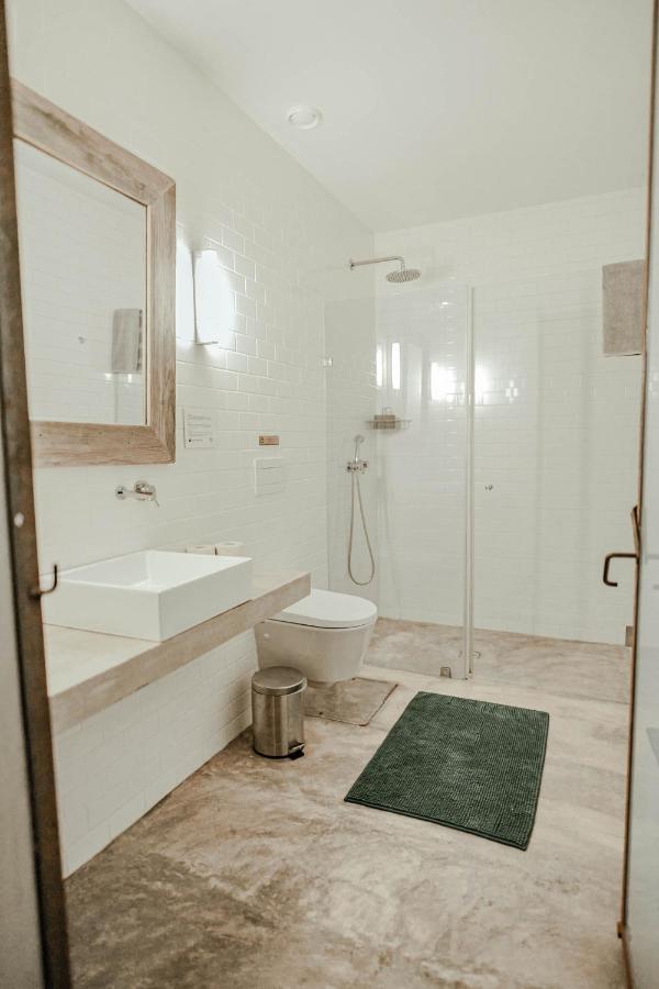 Surfers Lodge Peniche Zewnętrze zdjęcie